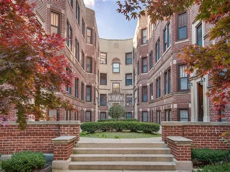 52nd St. . Apartments for rent in hyde park chicago